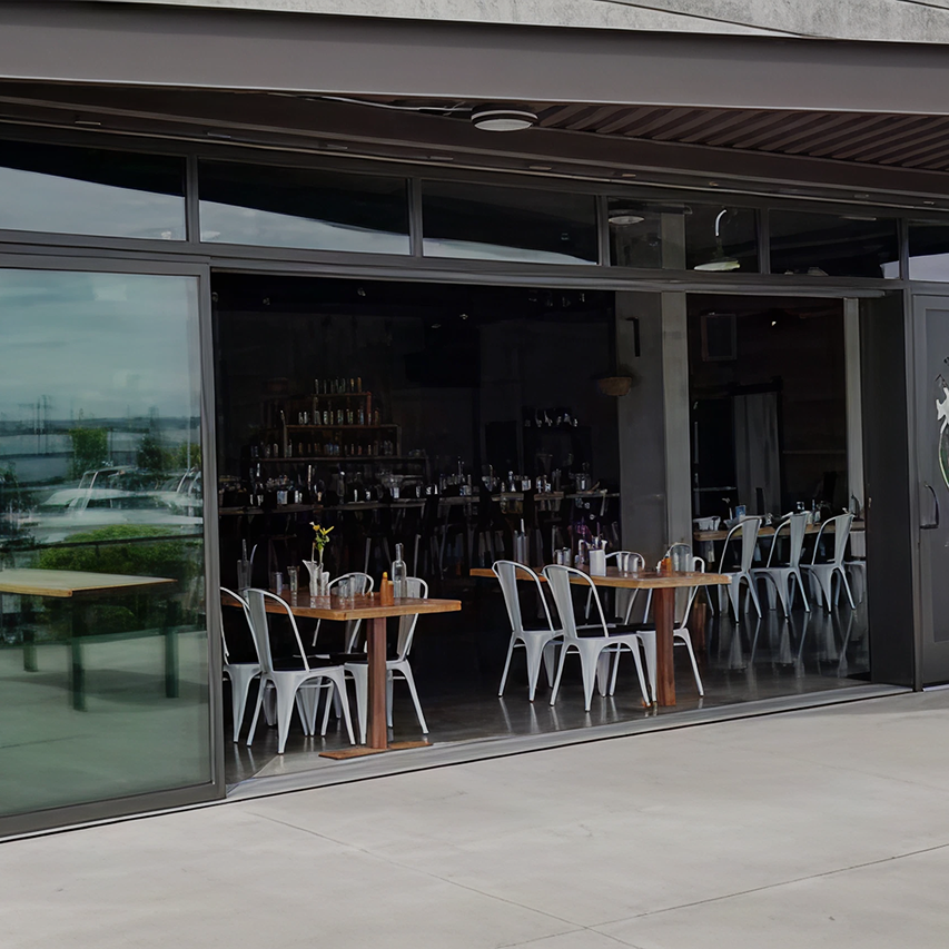 Commercial Sunroom Case