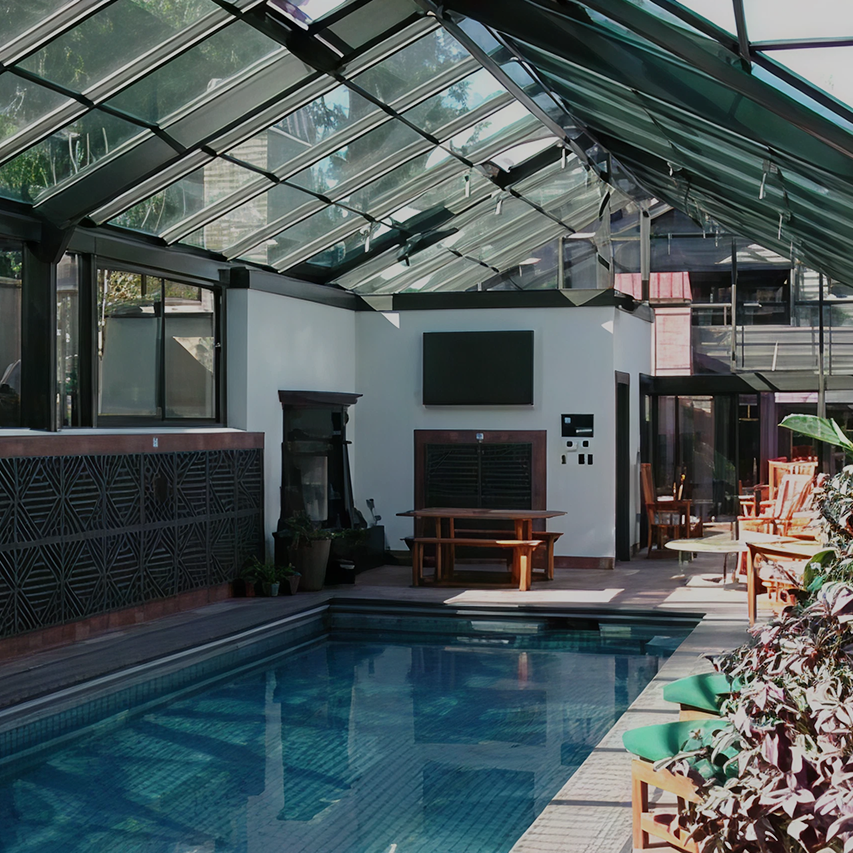 Commercial Sunroom Case