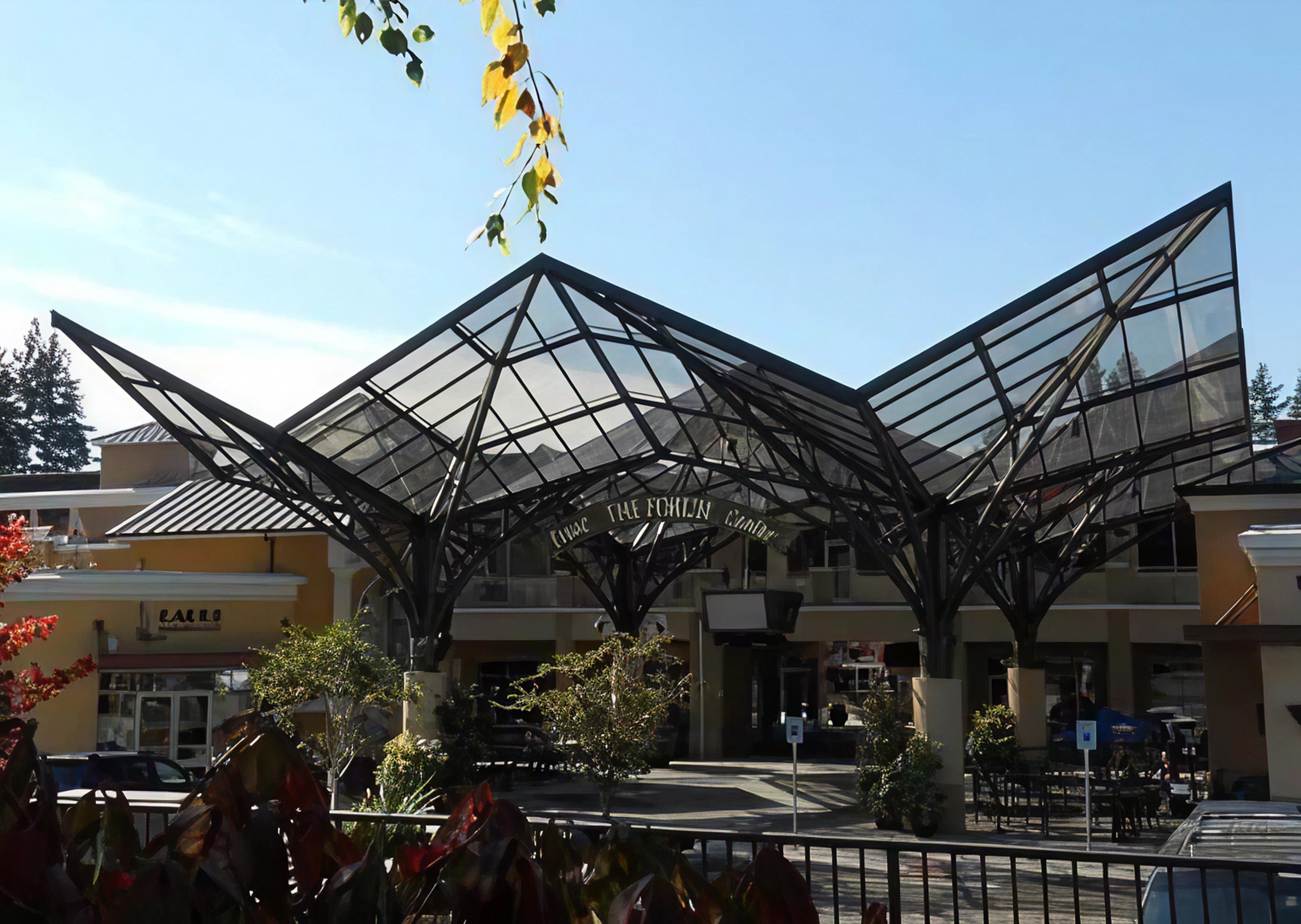 Commercial Sunroom Case