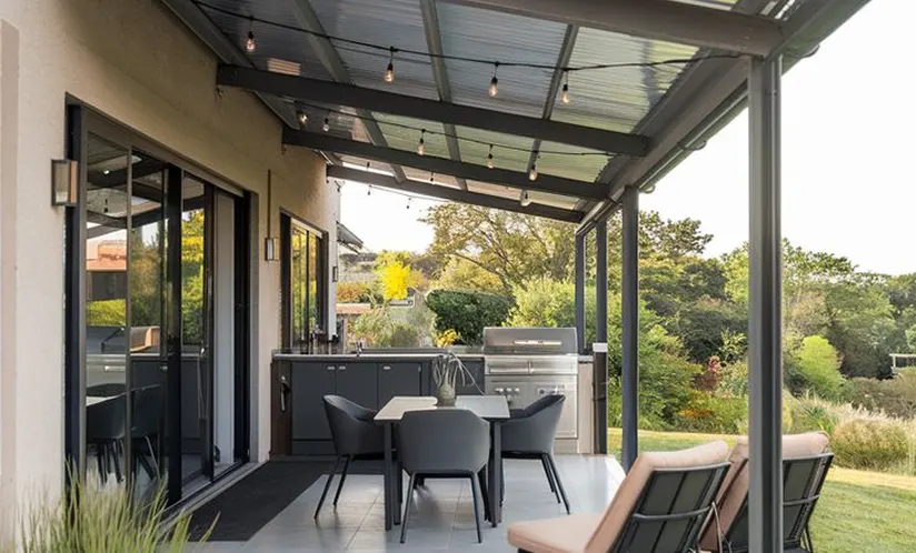 Custom aluminum patio cover installed at residential home in Vancouver WA