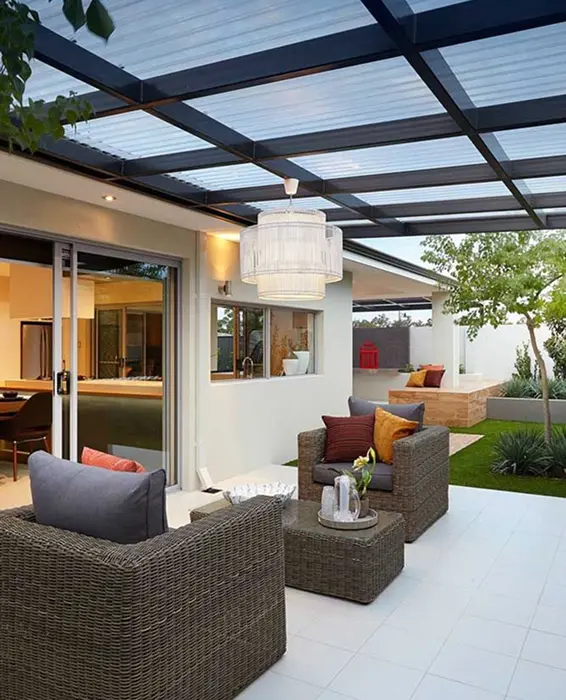 Polycarbonate patio cover with impact-resistant panels and aluminum structure